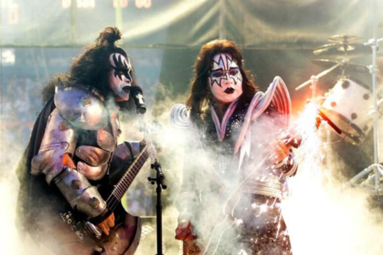 clicca qui per ascoltare la puntata